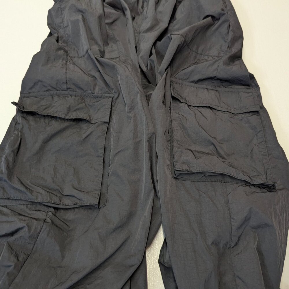 DSG Size XS (Baggy Fit/Small) Black Cargo Parachute Pants - Picture 10 of 15